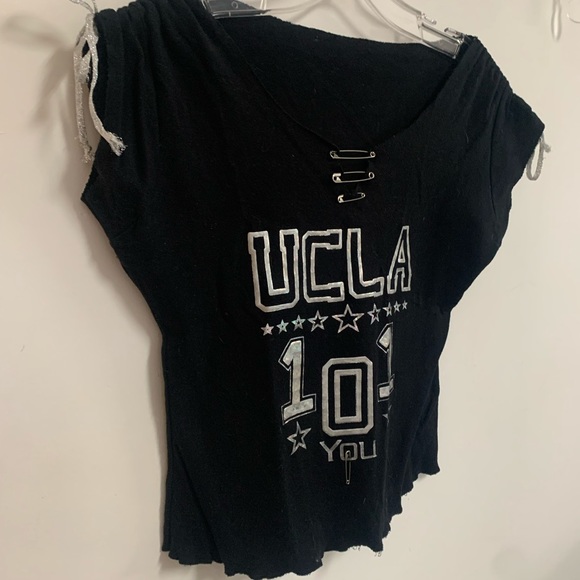 UCLA Punk Rock style t-shirt - Picture 2 of 5